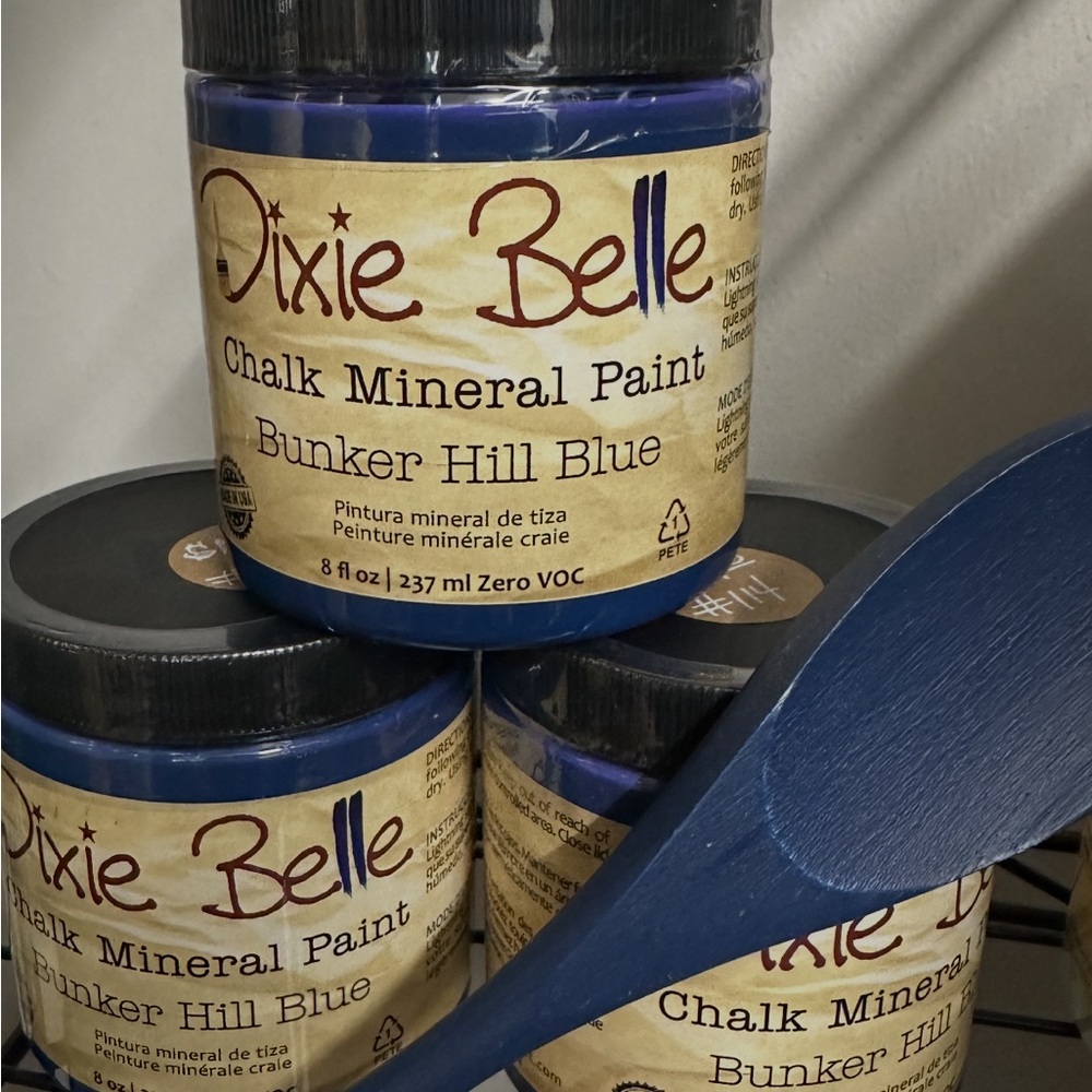 Dixie Belle Bunker Hill Blue Chalk Mineral Paint